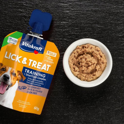 Vitakraft Lick Snack Train Paté de Higado 60gr para perro