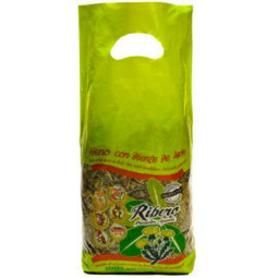 Heno con diente de león Ribero